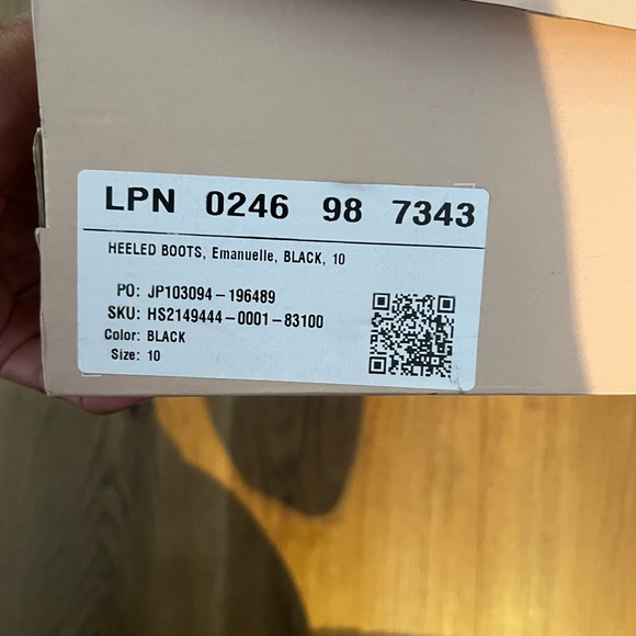 Emanuelle Black Lace up tall boots with side zipper. - Picture 5 of 5